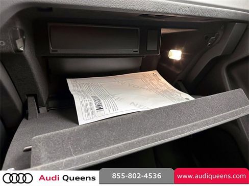 Certified 2025 Audi Q3 2.0T Premium w/ Black Optic Sport Package image 28