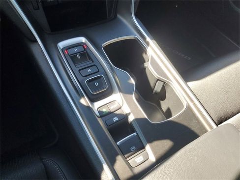 Certified 2022 Honda Accord Sport image 29