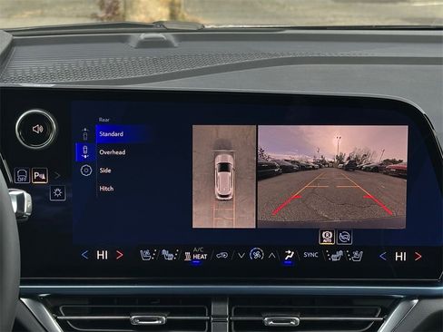 New 2026 Chevrolet Equinox EV LT image 16