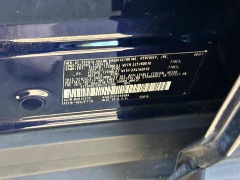 Used 2021 Toyota RAV4 Limited w/ Carpet Mat Package (TMS) AWD/4WD image 31