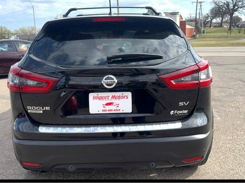 Used 2020 Nissan Rogue Sport SV image 15