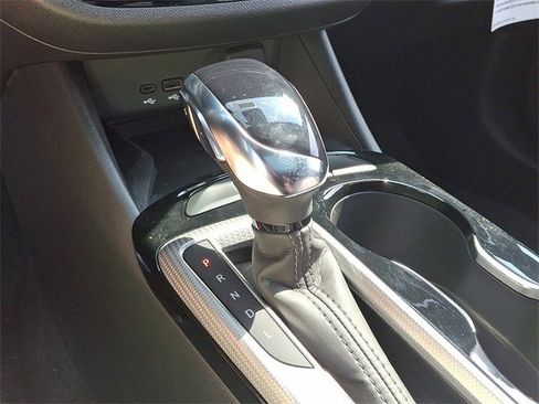 New 2025 Buick Envista Avenir image 12