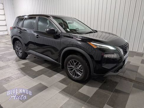 Used 2023 Nissan Rogue S AWD/4WD image 5