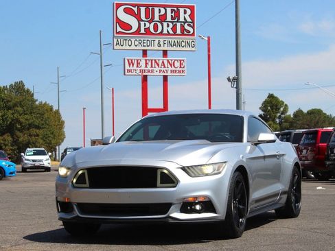Used 2015 Ford Mustang Premium w/ Equipment Group 201A RWD image 7