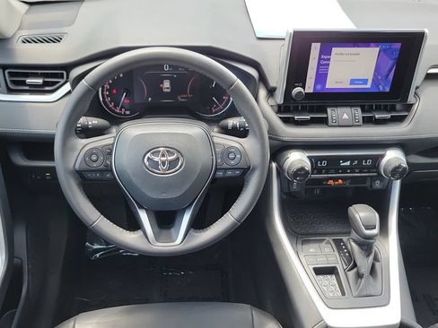 Used 2023 Toyota RAV4 XLE Premium FWD image 12