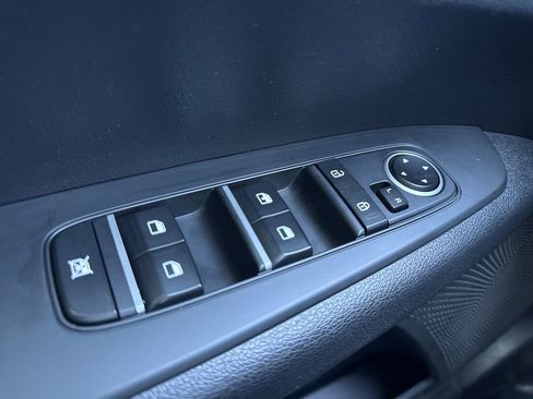 Used 2022 Kia Forte LXS image 26