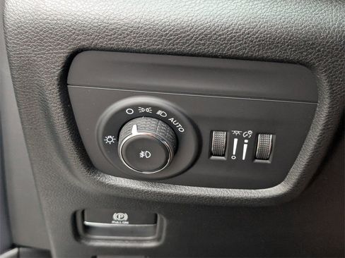 New 2025 Jeep Grand Cherokee Limited image 26