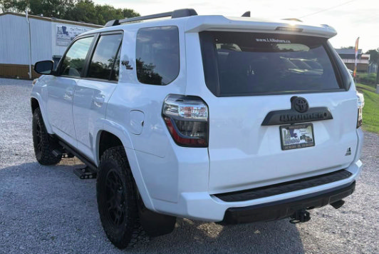 Used 2019 Toyota 4Runner TRD Off-Road Premium AWD/4WD image 6