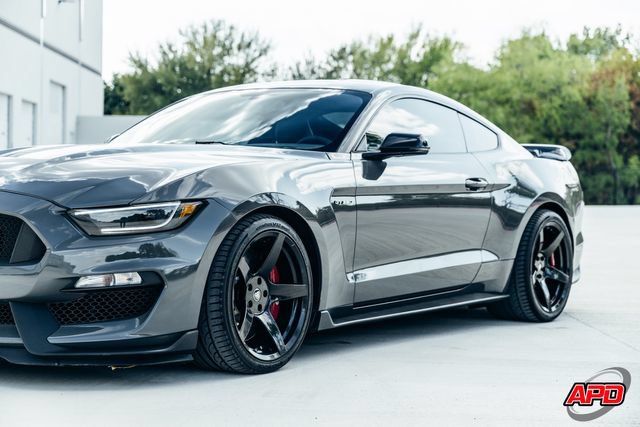 Used 2018 Ford Mustang Shelby GT350 w/ Convenience Package RWD image 51