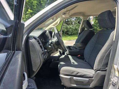 Used 2019 RAM 3500 Tradesman AWD/4WD image 28