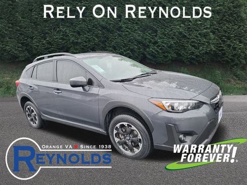 Used 2023 Subaru Crosstrek 2.0i Premium image 1