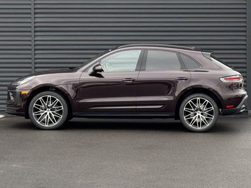 New 2026 Porsche Macan image 2