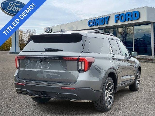 Used 2027 Ford Explorer ST-Line AWD/4WD image 4