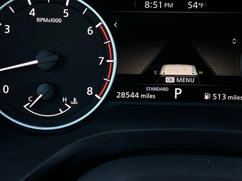 Used 2025 Nissan Rogue SV image 37