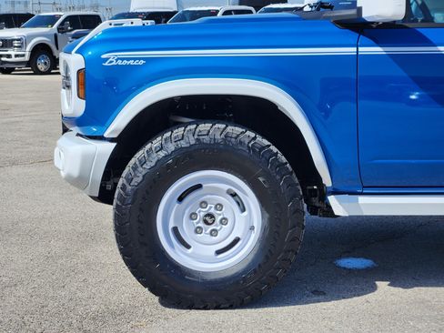 New 2026 Ford Bronco Heritage Edition AWD/4WD image 6