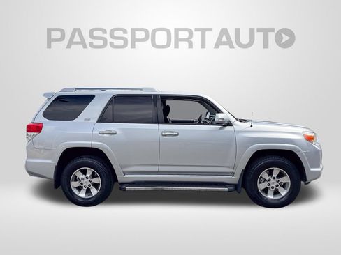 Used 2013 Toyota 4Runner SR5 w/ Premium Pkg AWD/4WD image 9