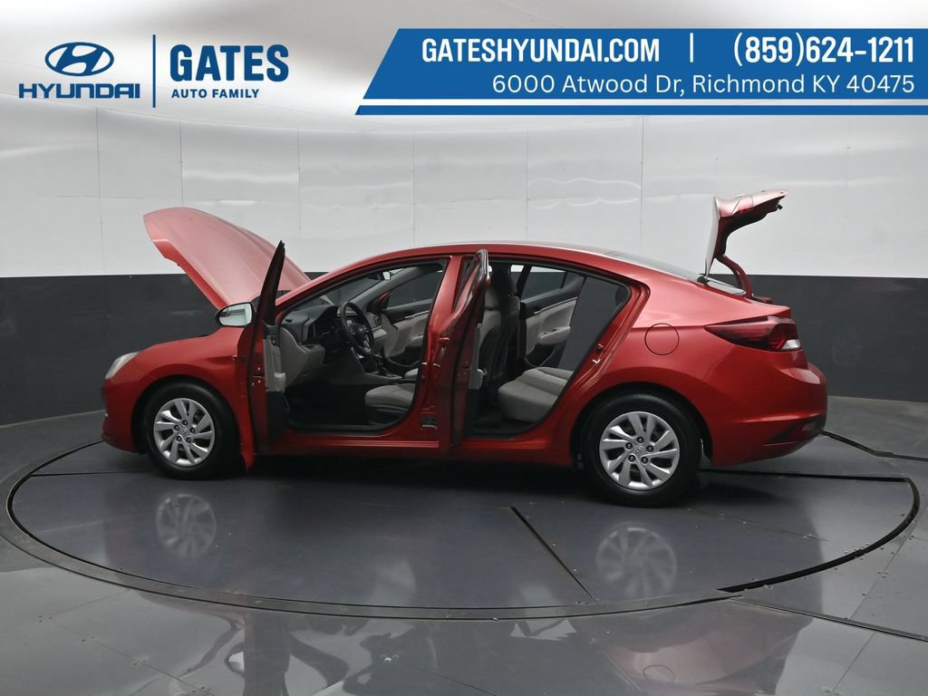 Used 2019 Hyundai Elantra SE FWD image 51