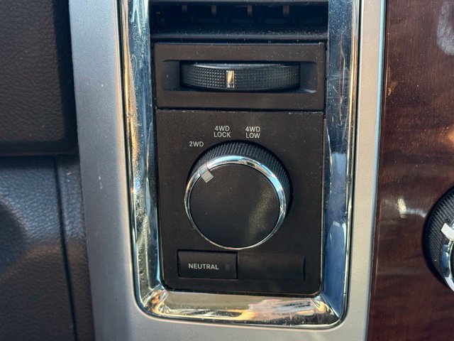 Used 2012 RAM 2500 Laramie w/ Cold Weather Group AWD/4WD image 17