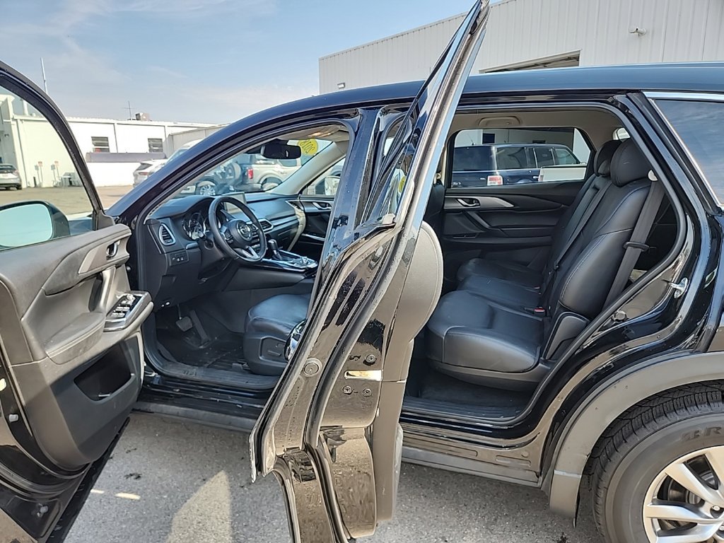 Used 2018 MAZDA CX-9 Touring AWD/4WD image 12