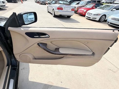 Used 2003 BMW 330Ci Convertible RWD image 52