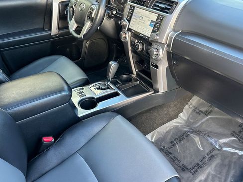 Used 2024 Toyota 4Runner SR5 Premium w/ Moonroof Package image 18