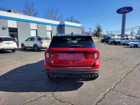 New 2026 Ford Explorer ST w/ Sun And Sound Package image 4