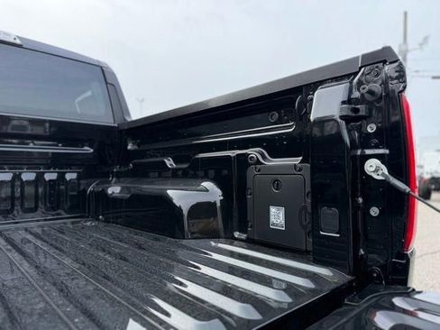 New 2026 Ford Maverick XLT w/ XLT Luxury Package image 8