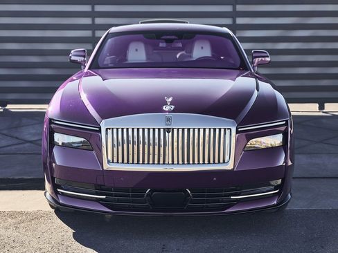 Used 2024 Rolls-Royce Spectre w/ Spectre Launch Package image 10
