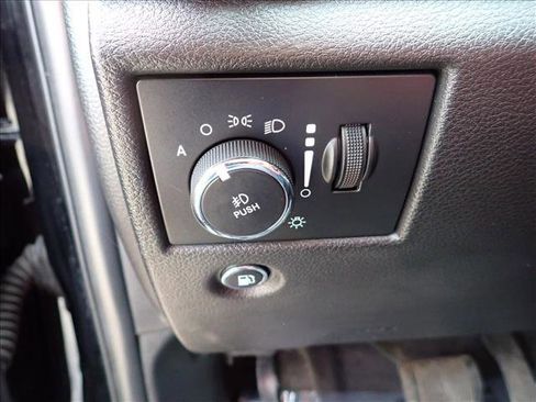 Used 2017 Jeep Grand Cherokee Trailhawk w/ Trailhawk Luxury Group image 18