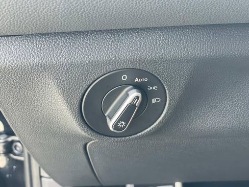 Certified 2026 Volkswagen Jetta Sport FWD image 19