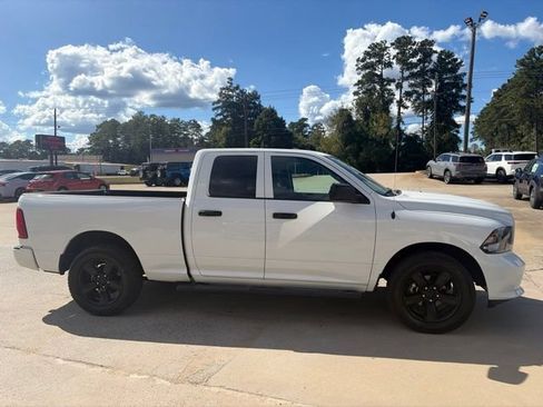 Used 2019 RAM 1500 Express w/ Express Value Package RWD image 32