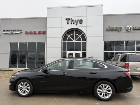 Used 2020 Chevrolet Malibu LT image 18