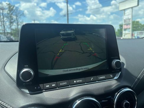 Used 2025 Nissan Sentra SV FWD image 23