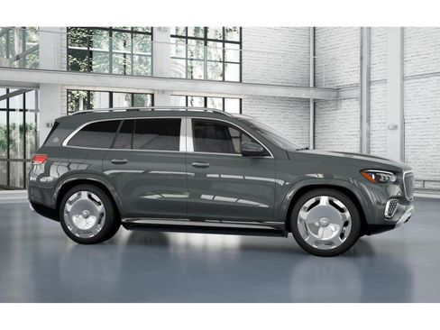 New 2026 Mercedes-Benz Maybach GLS 600 4MATIC image 14