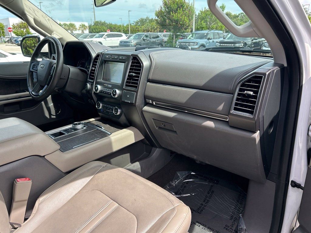 Used 2019 Ford Expedition Limited w/ Special Edition Package RWD image 42
