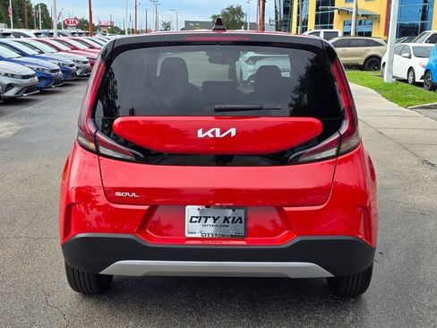 New 2025 Kia Soul LX w/ LX Technology Package image 4