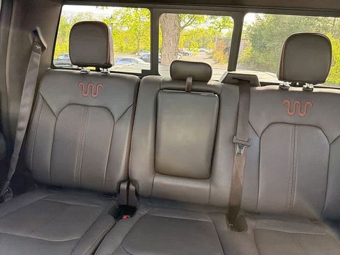 Used 2016 Ford F150 King Ranch w/ Equipment Group 601A Luxury AWD/4WD image 23