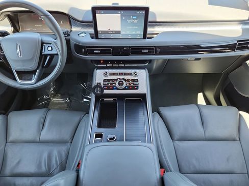 Used 2020 Lincoln Aviator Grand Touring w/ Equipment Group 302A AWD/4WD image 14