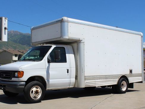 Used 2007 Ford E-450 and Econoline 450 RWD image 55