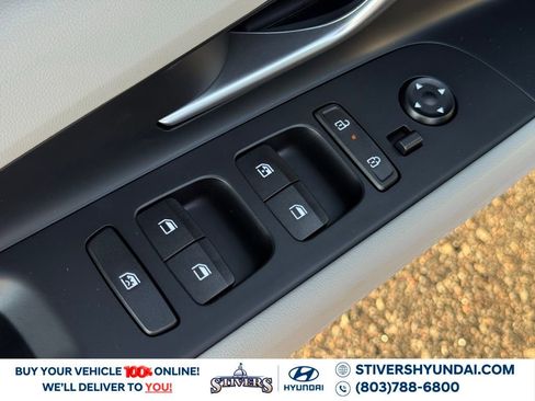 Certified 2025 Hyundai Elantra Limited w/ Cargo Package image 29