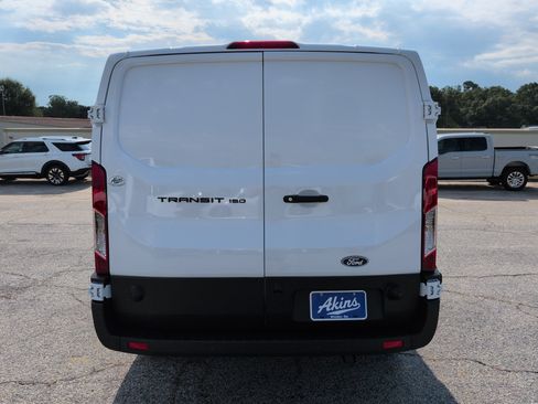 New 2026 Ford Transit 150 Low Roof RWD image 4