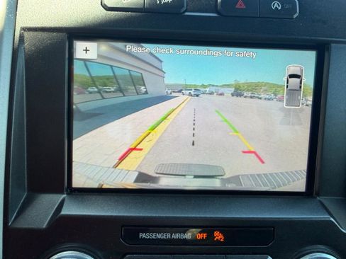 Used 2017 Ford F150 Lariat AWD/4WD image 13