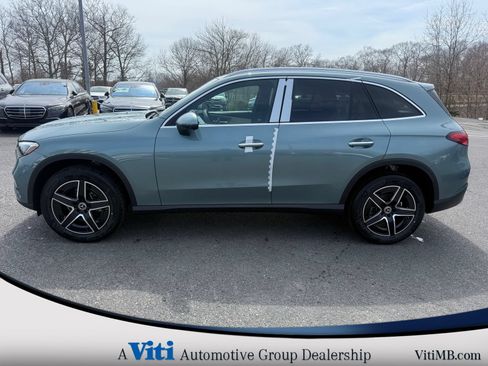 Used 2026 Mercedes-Benz GLC 300 4MATIC image 4