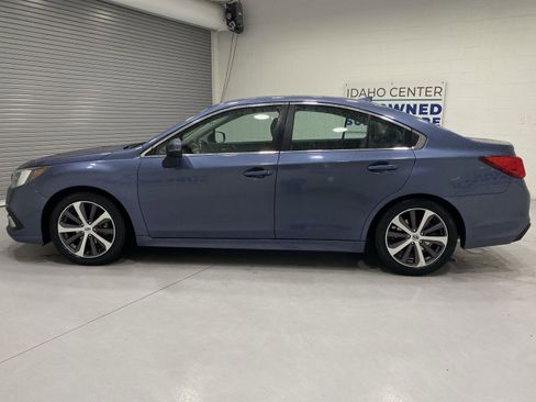 Used 2018 Subaru Legacy 2.5i Limited AWD/4WD image 5