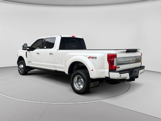 Used 2019 Ford F350 Limited AWD/4WD image 3