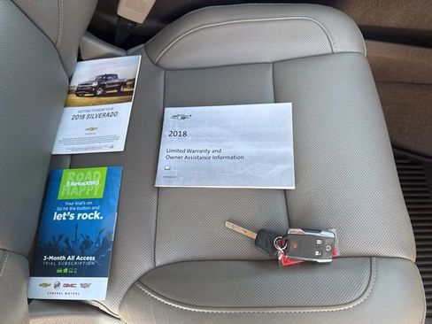 Used 2018 Chevrolet Silverado 1500 LTZ w/ Texas Edition image 20