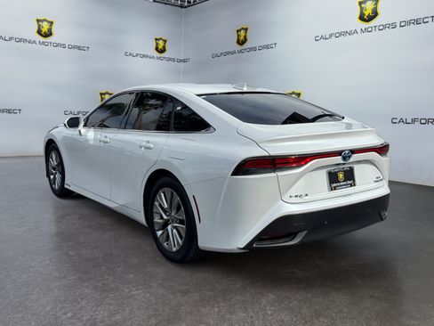 Used 2021 Toyota Mirai w/ Advanced Technology Package RWD image 3