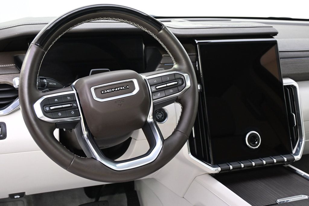 Used 2024 GMC Acadia Denali w/ Super Cruise Package AWD/4WD image 12