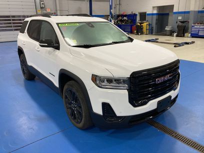 Used 2023 GMC Acadia SLE w/ Driver Convenience Package