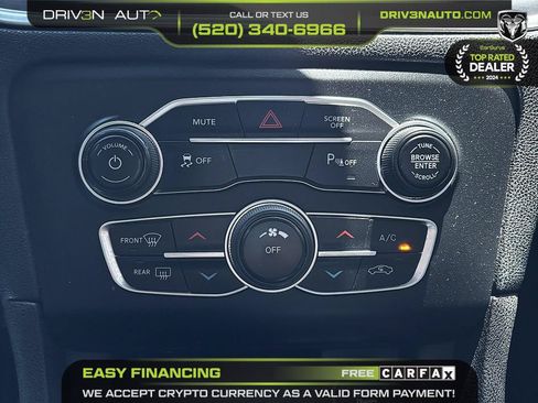 Used 2017 Dodge Charger SE w/ Blacktop Package RWD image 13